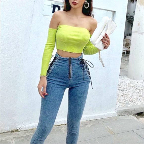 High Waisted size Lace up Jeans - Picture 5 of 6